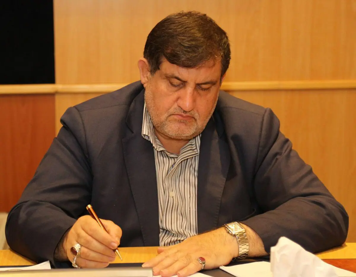 مراکز خدماتی تهران فردا تعطیل نیستند/ مردم شریان‌های حیاتی شهر را مسدود نکنند