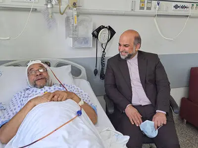 مدیرعامل صندوق اعتباری هنر به عیادت محمد فیلی رفت