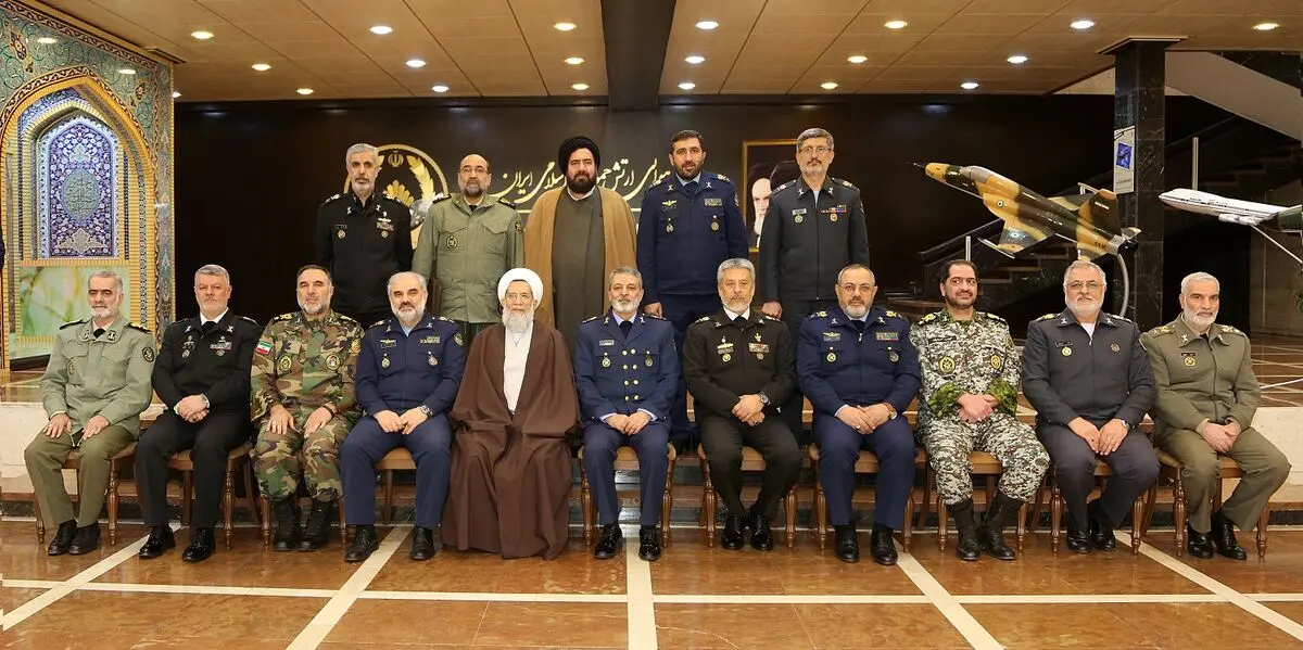 جلسه هم‌افزایی فرماندهان عالی‌رتبه ارتش در ستاد نیروی هوایی برگزار شد
