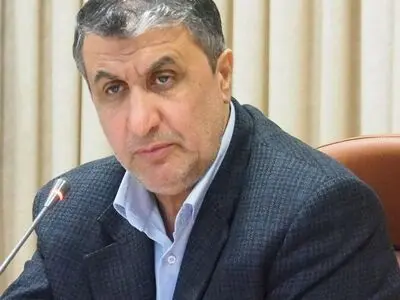 همه باید برای ایجاد اشتغال و تحقق جامعه پر نشاط در میدان باشند