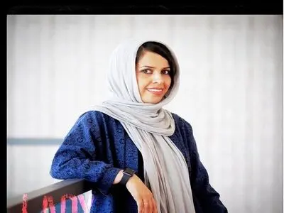 الایرانیة "مریم بحرالعلومی" تنال جائزة افضل صانعة أفلام من مهرجان دکا السینمائی