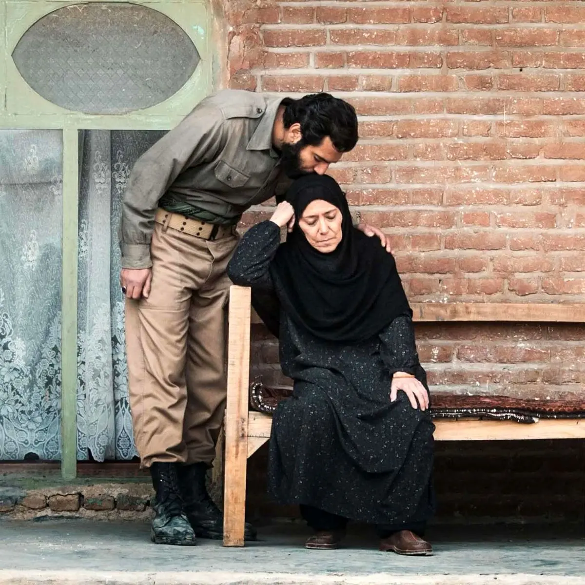 فیلم سینمایی «اشک هور» به پخش آنلاین رسید