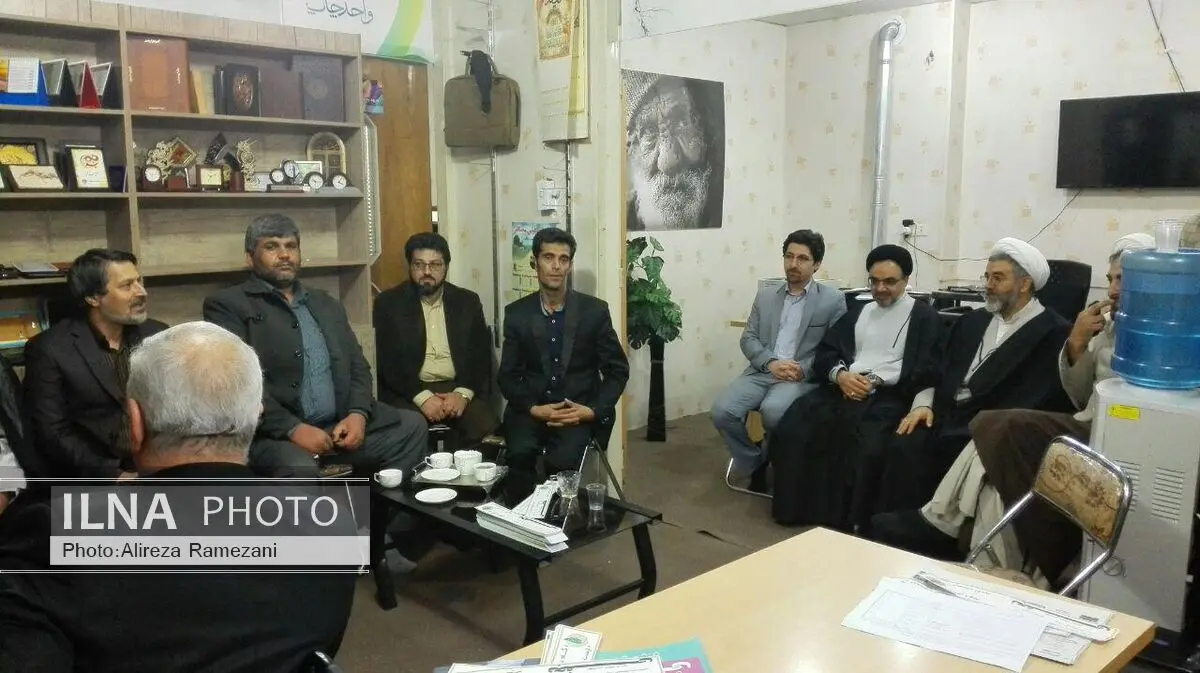 حضور عمادالدین باقی در ستاد انتخاباتی محمدحسن نجفی