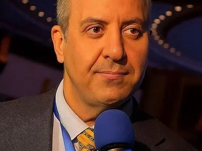 شرکت صفاشیر پارس جایزه روز ملی صنعت و معدن را دریافت کرد