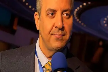 شرکت صفاشیر پارس جایزه روز ملی صنعت و معدن را دریافت کرد