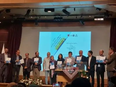 سرعت ترجمه کتاب‌های باستان‌شناسی در ایران مانند خالی کردن یک خاور با قاشق چای خوری است/ پروژه‌های بین‌المللی برای هر استان خواهیم داشت 