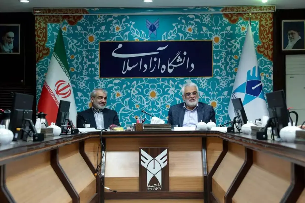 نشست هم اندیشی «برگزاری همایش حقوق ملت و آزادی‌های مشروع در منظومه فکری حضرت آیت الله العظمی خامنه‌ای (مدظله‌العالی)» برگزار شد