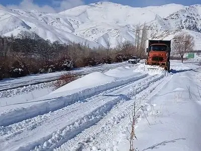 پایان برف‌روبی ایل‌راه‌های سهند؛ مسیر ییلاق عشایر باز شد