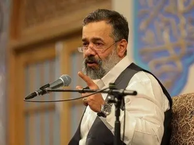 سحرهای ماه رمضانی با نوای نیایش محمود کریمی 