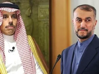 وزیرا الخارجیة الایراني والسعودي یقیمان بالایجابیة نتائج زیارات الوفود الفنیة