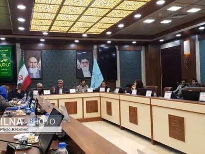 ۱۷ سال است که نقشه توسعه گردشگری نداریم/گردشگران خارجی برای سفر به ایران تردید دارند/ اجازه ساخت دستشویی را هم نداریم/ صنعت گردشگری ترسو است