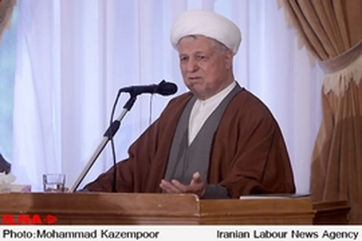 هاشمی: امام نگران تندروی‌ برخی به اسم انقلاب و اسلام بود