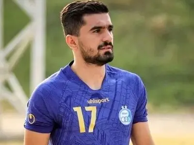 بازیکن سابق استقلال در آستانه رونمایی از تیم جدید