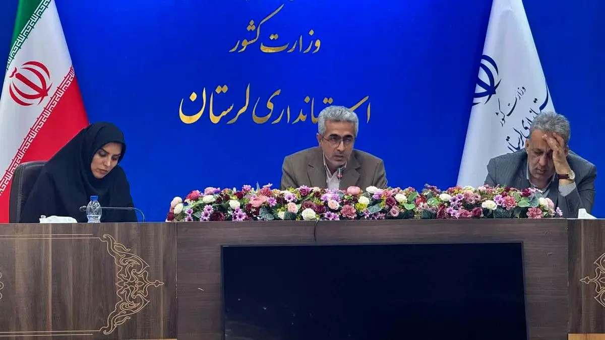 سند توسعه صادرات استان تکمیل و نهایی شود/ ثبت ۵ هزار و ۳۹۷ شغل در سامانه رصد 