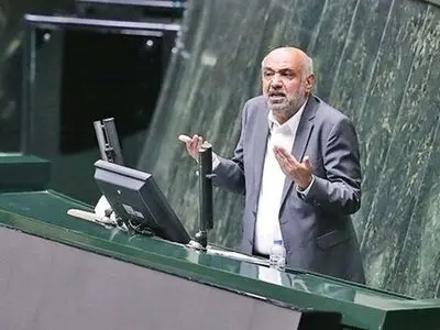 انتقاد از مدیران پروازی و حقوق‌های نجومی در برخی شرکت‌های شستا/ چرا وزیر کار دست به افشاگری زد؟