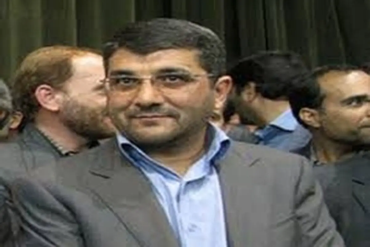 استقلال آزادی و جمهوری اسلامی دستاورد نظام و انقلاب است
