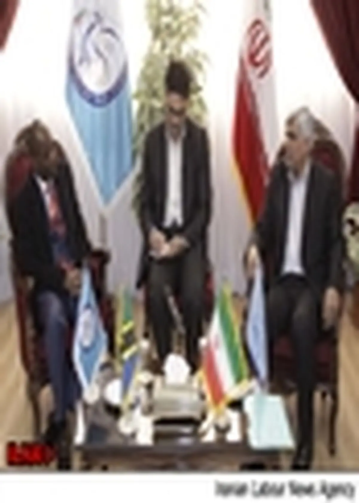 وزیر ارتباطات، علم و تکنولوژی تانزانیا با فرهادی دیدار و گفتگو کرد