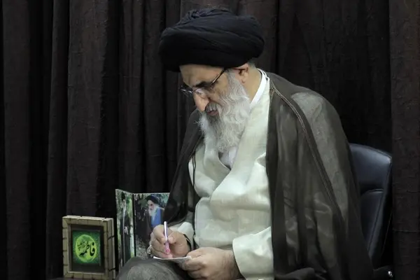 تسلیت آیت‌الله حسینی همدانی در پی درگذشت آیت‌الله مرتضوی لنگرودی