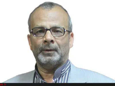 مدیر سیاسی هستم اما فعال سیاسی نیستم
