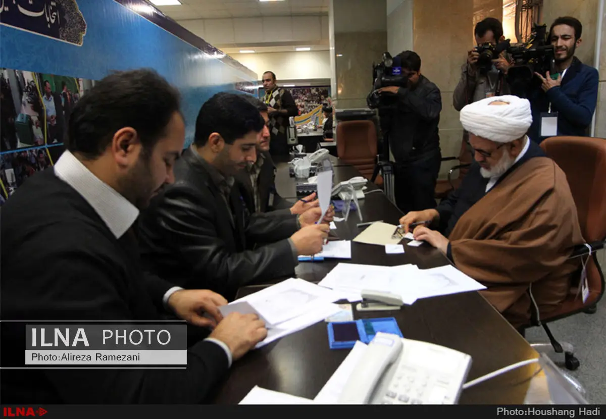 هنوز مشکلی در جریان انتخابات خبرگان گزارش نشده است