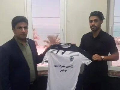بازیکن اسبق پرسپولیس به شاهین بوشهر پیوست