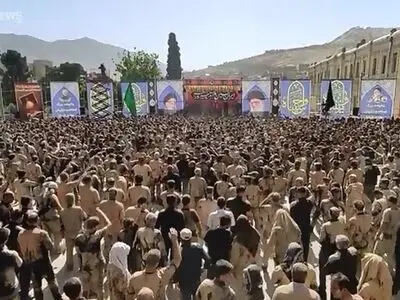 خاکی‌ترین آیین عزا در لرستان + فیلم