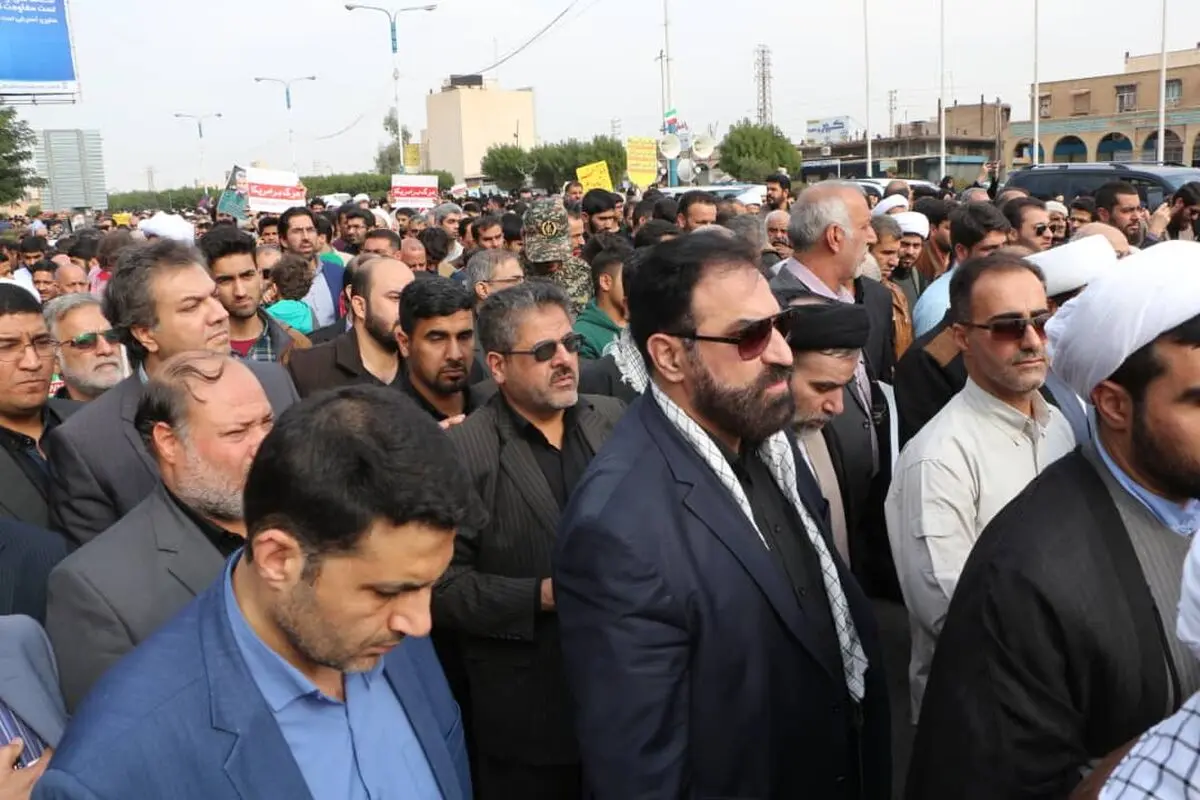 شهادت سردار سلیمانی اندوه میلیونها مسلمان در جهان را بدنبال داشت/ حضور جامعه کارگری و کارفرمایی در راهپیمایی اهواز قابل تقدیر است
