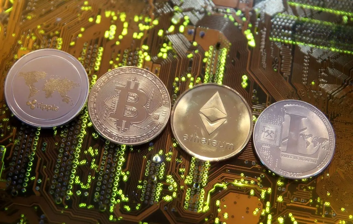 قیمت بیت کوین و ارز‌های دیجیتال امروز دوشنبه ۲۱ اردیبهشت ۱۴۰۵ + جدول 