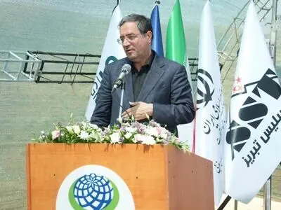 شتاب صنعتی در شاهین‌دژ؛ گام بلند توسعه با کلنگ‌زنی پروژه فرآوری معدن سیلیس