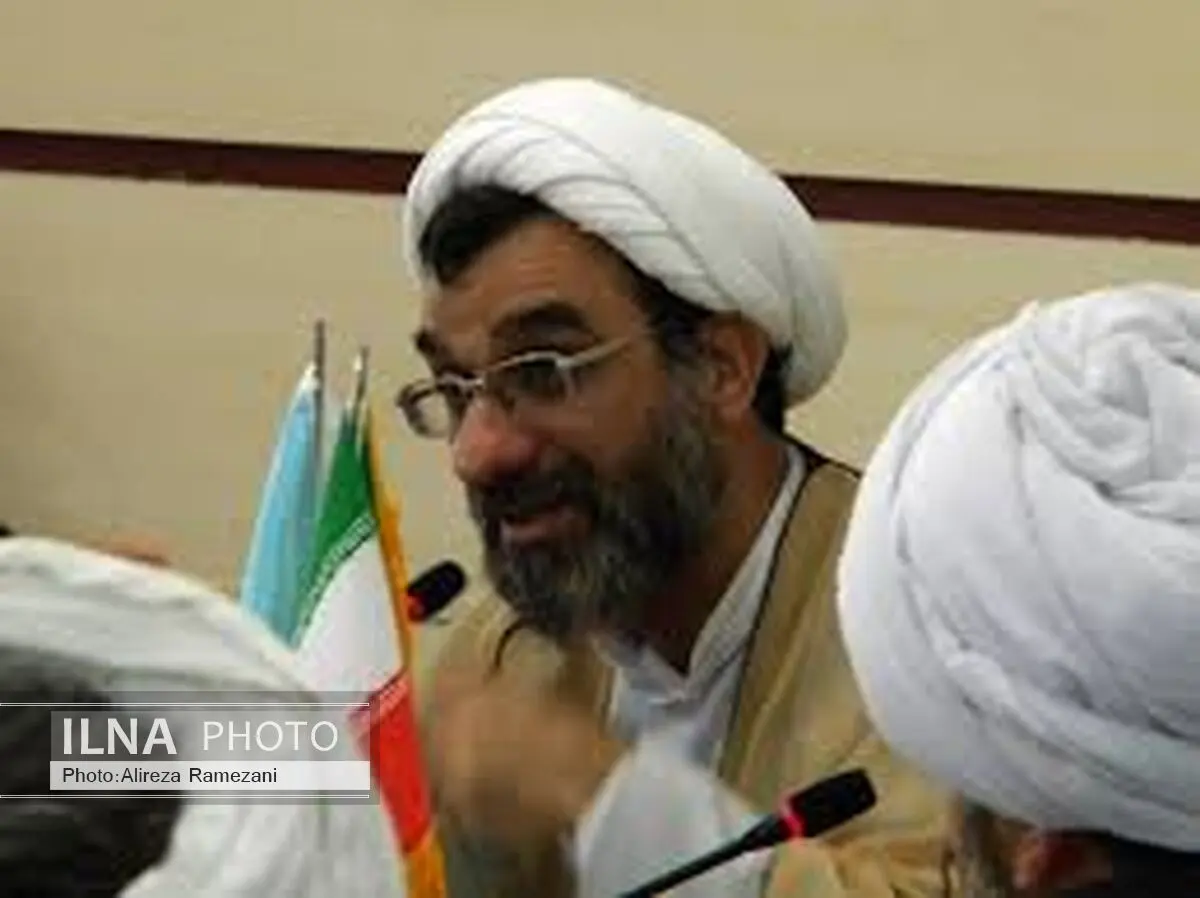 وابستگی دانشگاه به دولت باید به صفر برسد 