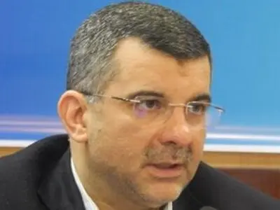 معاون وزیر بهداشت عازم شیراز شد