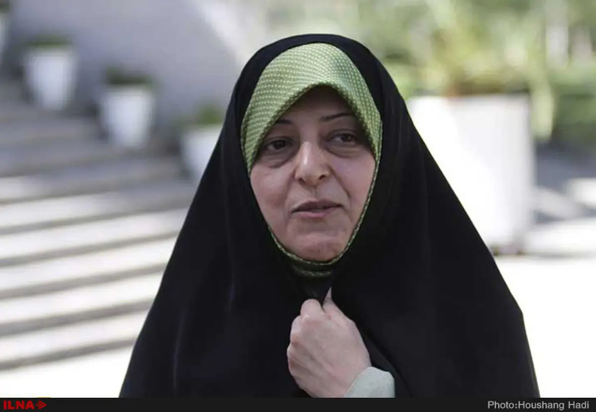 حضور گربه در سخنرانی معصومه ابتکار+عکس