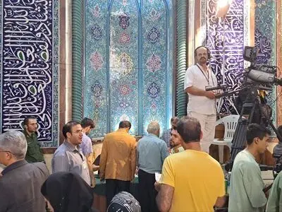 افزایش صندوق‌های مستقر در حسینیه ارشاد در پی ازدحام رأ‌ی‌دهندگان