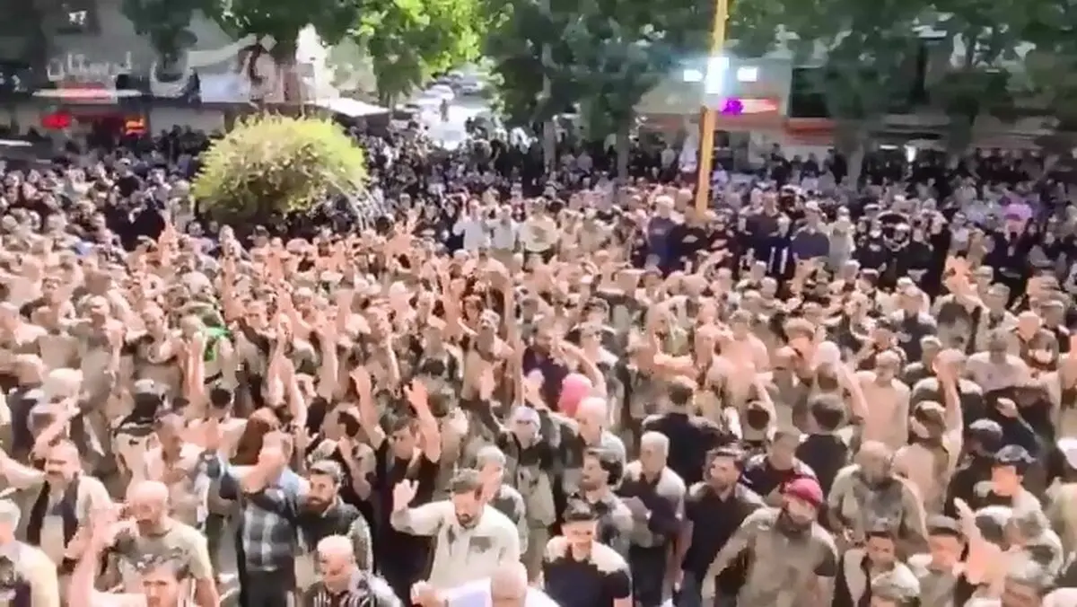 عزاداریِ عاشوراییِ خرم‌آبادی‌ها + فیلم
