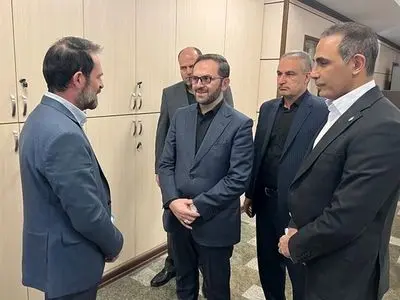 خدمت به واحدهای تولیدی در شرایط کنونی از اهمیت مضاعف برخوردار است