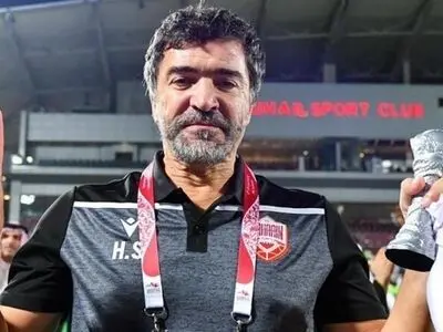 سرمربی بحرین: در بازی با ایران سربلند از زمین خارج می‌شویم