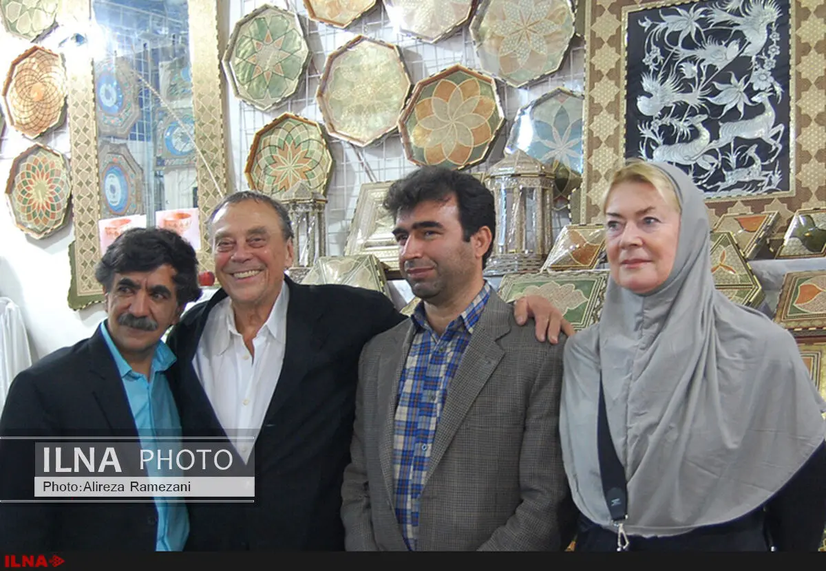 اهدای آثار "گون‌تر اوکر" به موزه هنرهای معاصر