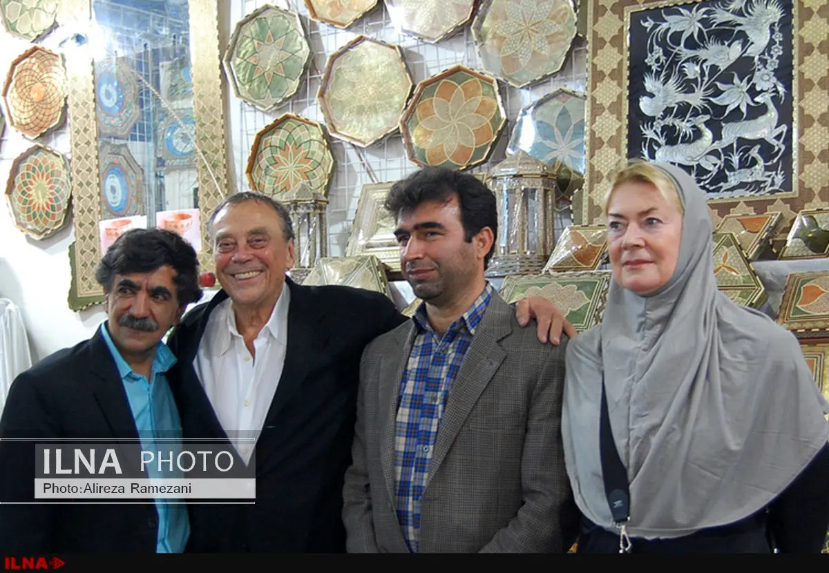 اهدای آثار "گونتر اوکر" به موزه هنرهای معاصر