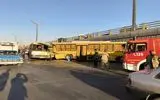 بازهم حادثه مینی‌بوس کارگران/ ۱۶ کارگر زن ومرد مصدوم شدند