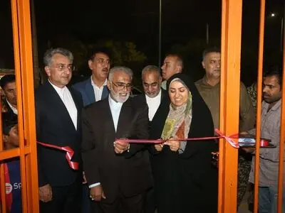 زمین ورزشی شهدای کوی ملت بندرعباس نوسازی شد؛ گامی تازه برای ورزش محلات +فیلم