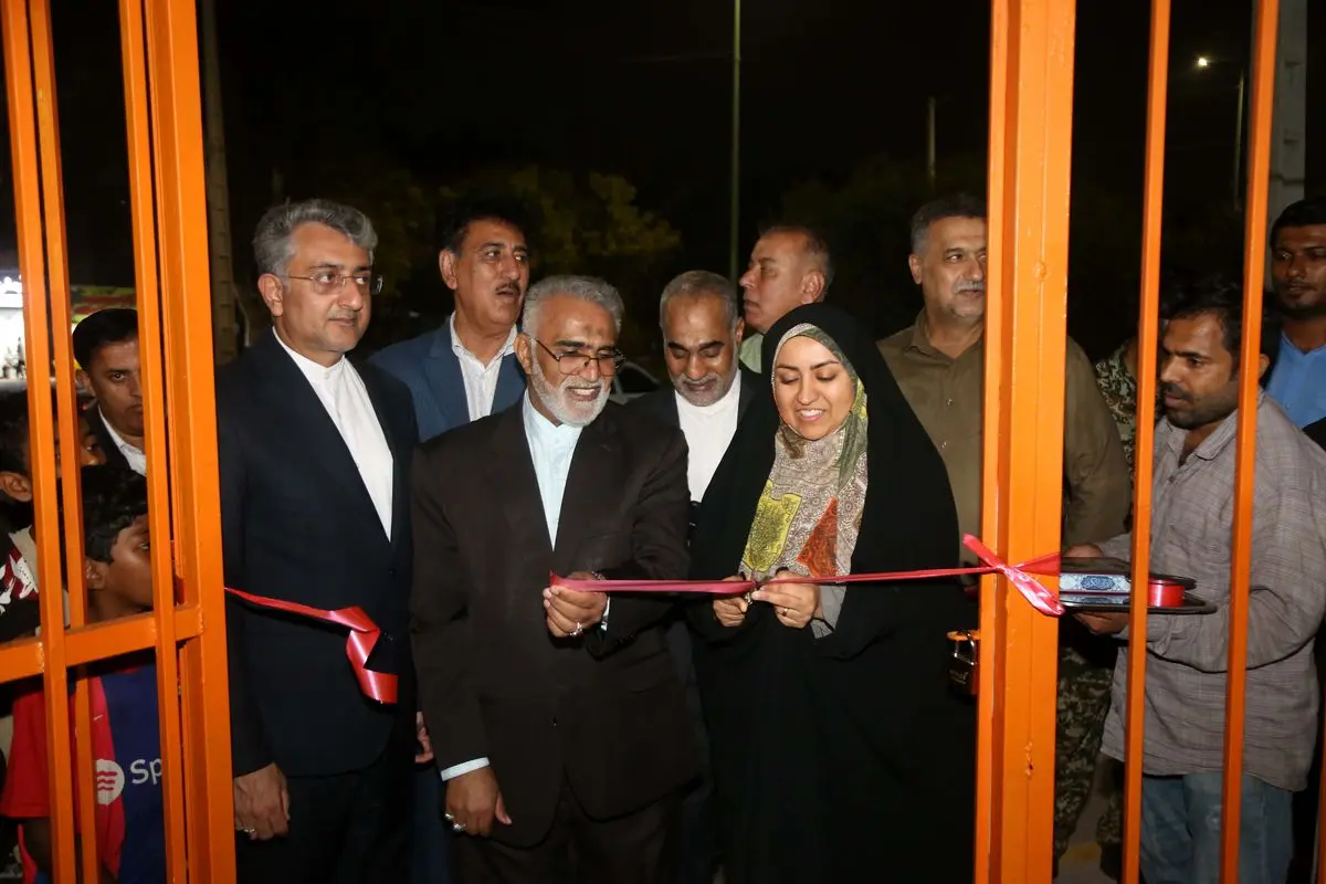 زمین ورزشی شهدای کوی ملت بندرعباس نوسازی شد؛ گامی تازه برای ورزش محلات +فیلم