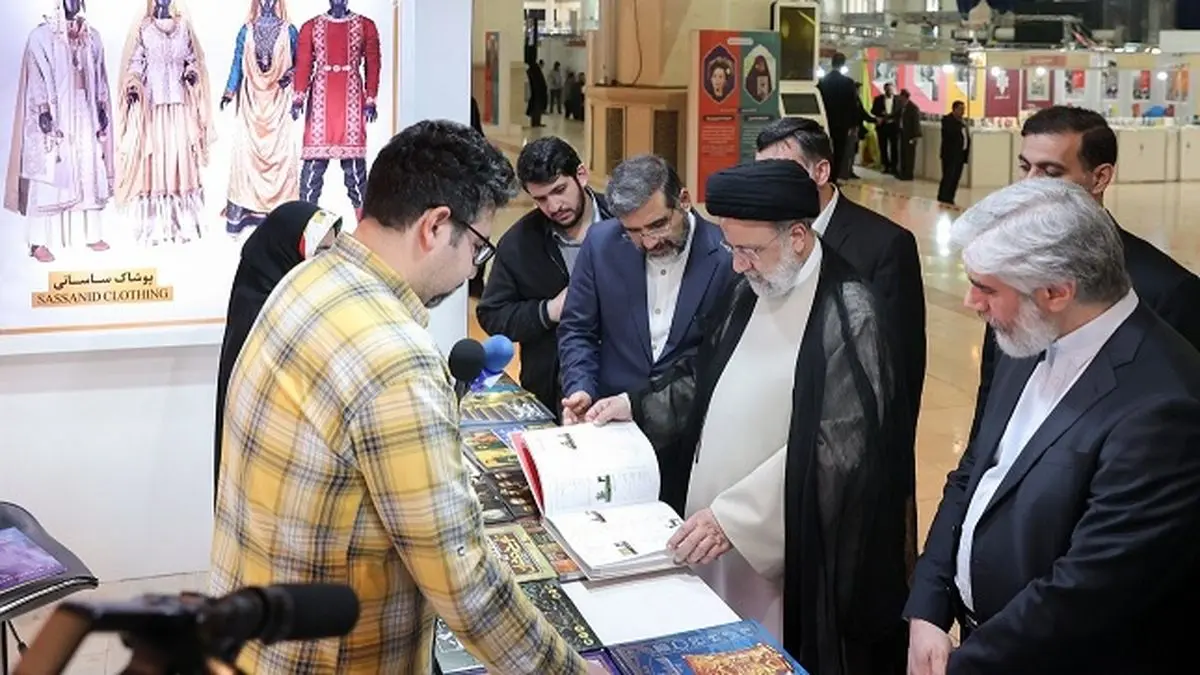 President Raisi visits Tehran International Book Fair