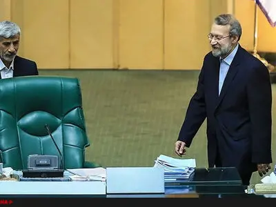 رهروان؛ حزب رفیقان لاریجانی، حزب مخالفان احمدی‌نژاد