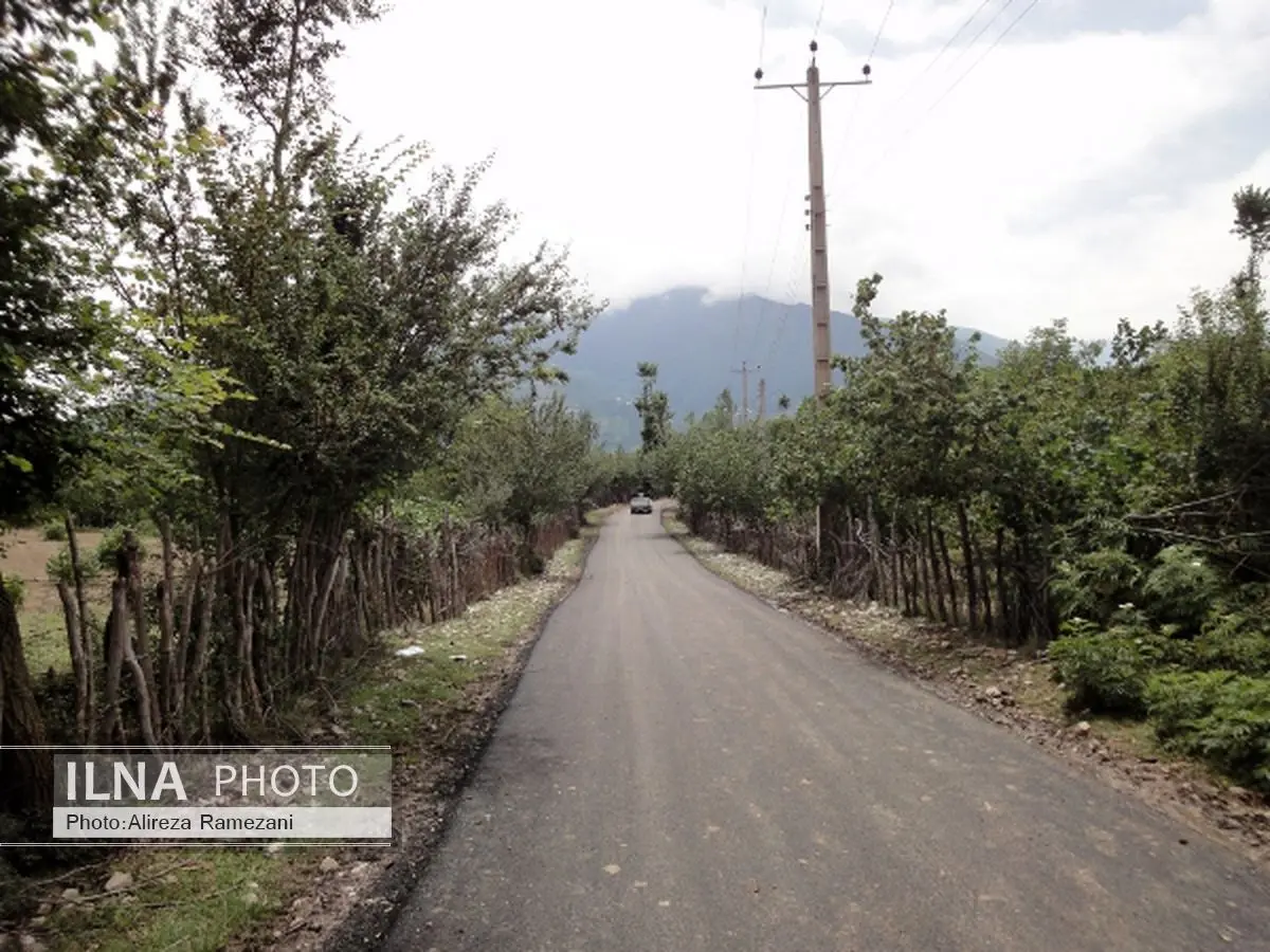 بازدید معاون وزیر راه و شهرسازی از راههای روستایی غرب گیلان