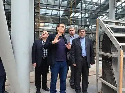 بازدید علی جنتی از مرکز هنرهای نمایشی صبا