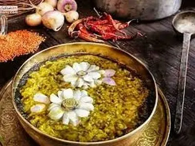 آش شلغم کاسه ای گرم برای هوای برفی