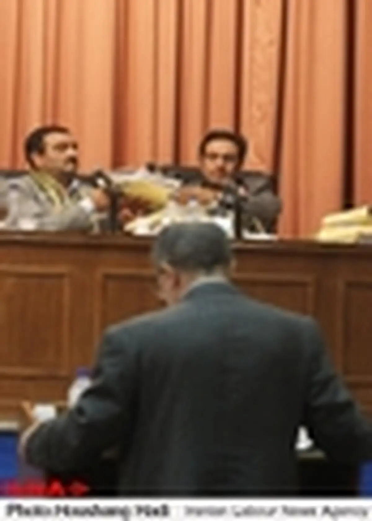 وکیل «د. س»: موکلم جزو مشتریان ممتاز بانک بوده است