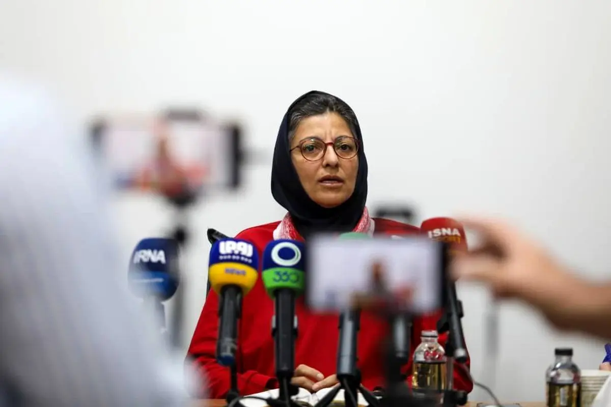 مظفر: حمایت استقلال از فوتسال بانوان گام مهمی است