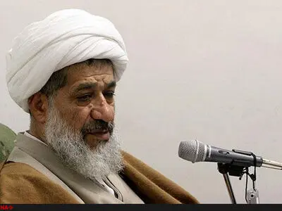 بدبختی ما این است که همه را جهنمی و خود را بهشتی می‌دانیم/با دین، شهید و انقلاب نمی‌توان بازی کرد