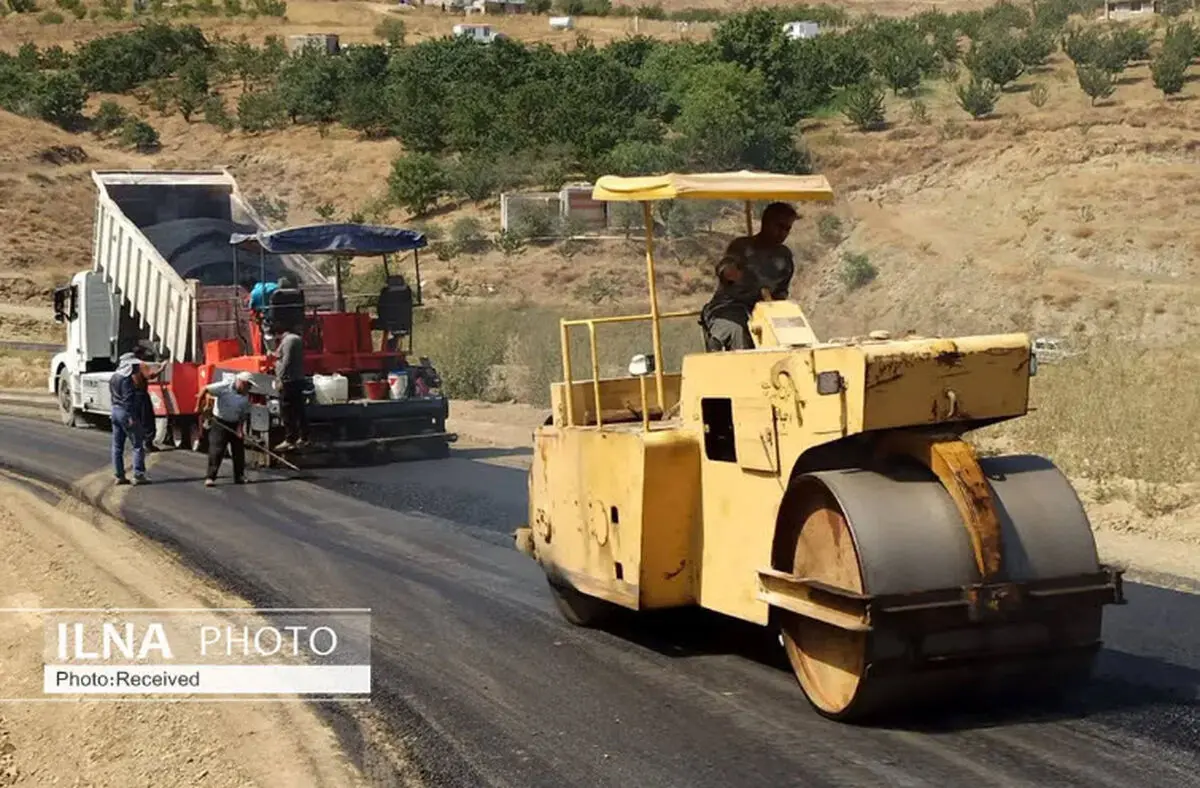 اجرای بیش از ۸۰۰ هزار مترمربع آسفالت در سطح روستاهای لرستان